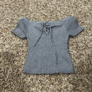 LA Hearts Size Small Grey Ribbed Off The Shoulder Cropped Top